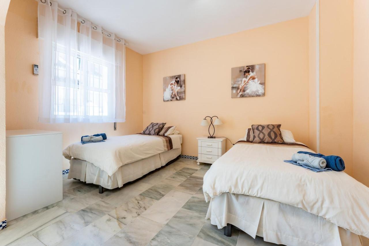 Townhouse Beachside Fuengirola Exterior foto